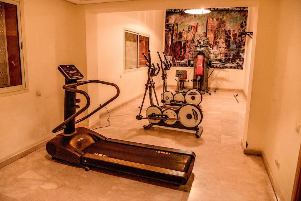 Beautiful, Great Equipped 122 M Holiday Apartment Near Majorelle Garden And Gueliz With Pool Views And A Large Balcony And Terrace Marraquexe Exterior foto