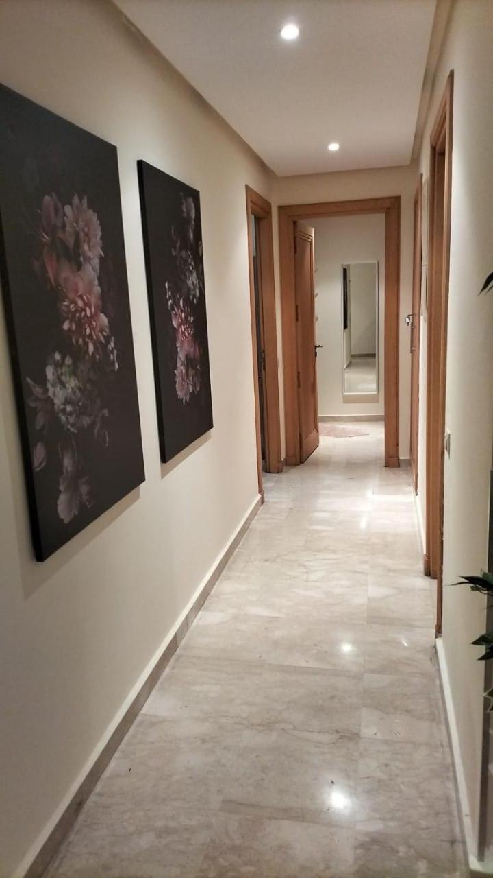 Beautiful, Great Equipped 122 M Holiday Apartment Near Majorelle Garden And Gueliz With Pool Views And A Large Balcony And Terrace Marraquexe Exterior foto