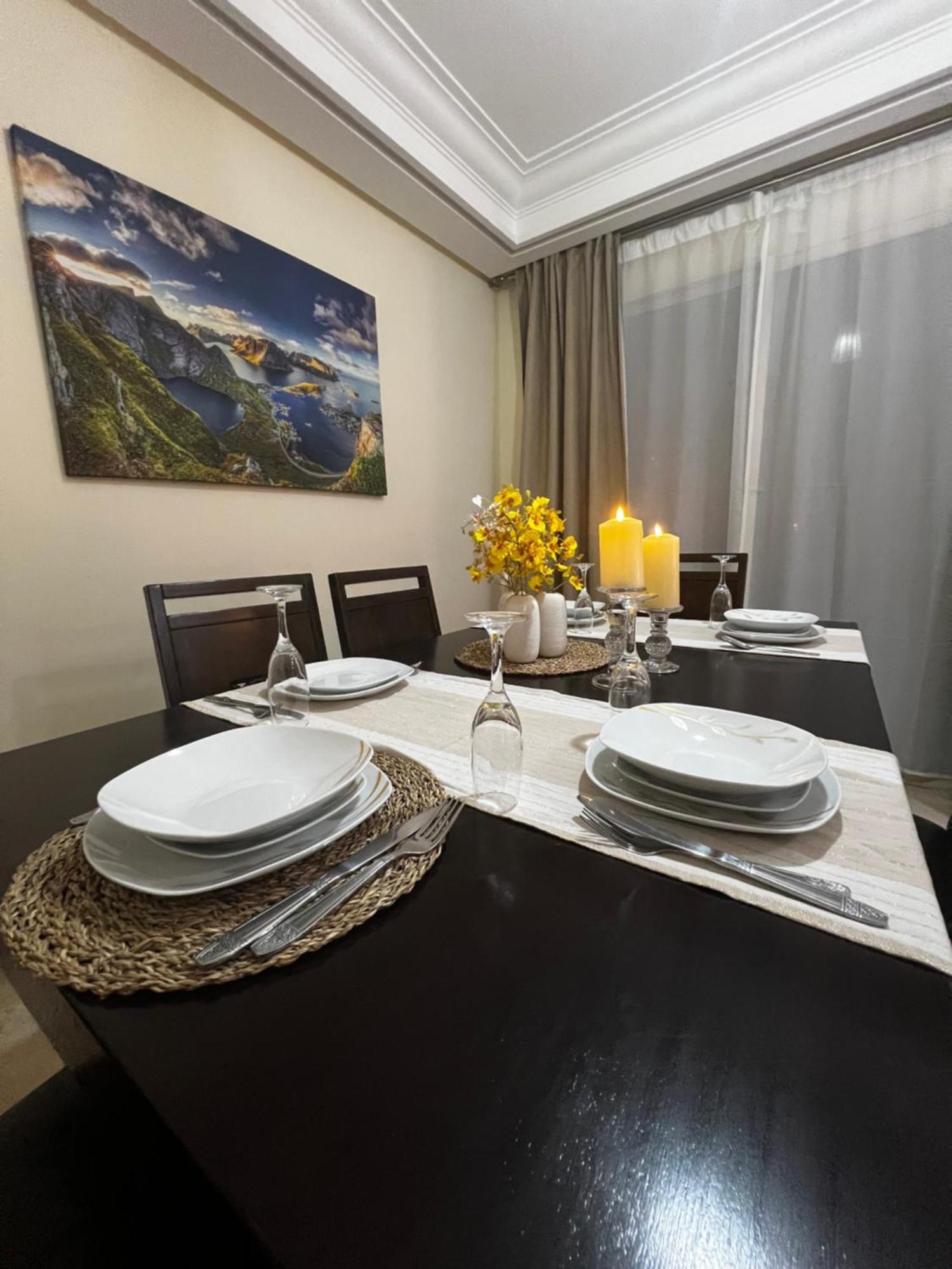 Beautiful, Great Equipped 122 M Holiday Apartment Near Majorelle Garden And Gueliz With Pool Views And A Large Balcony And Terrace Marraquexe Exterior foto
