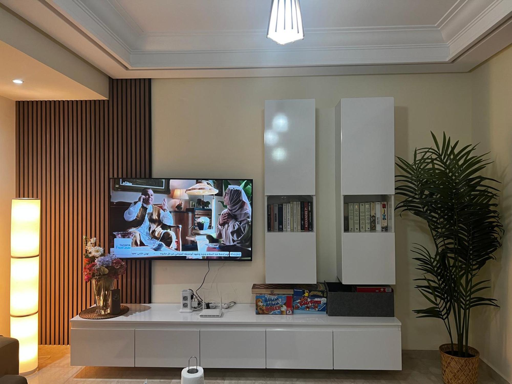 Beautiful, Great Equipped 122 M Holiday Apartment Near Majorelle Garden And Gueliz With Pool Views And A Large Balcony And Terrace Marraquexe Exterior foto
